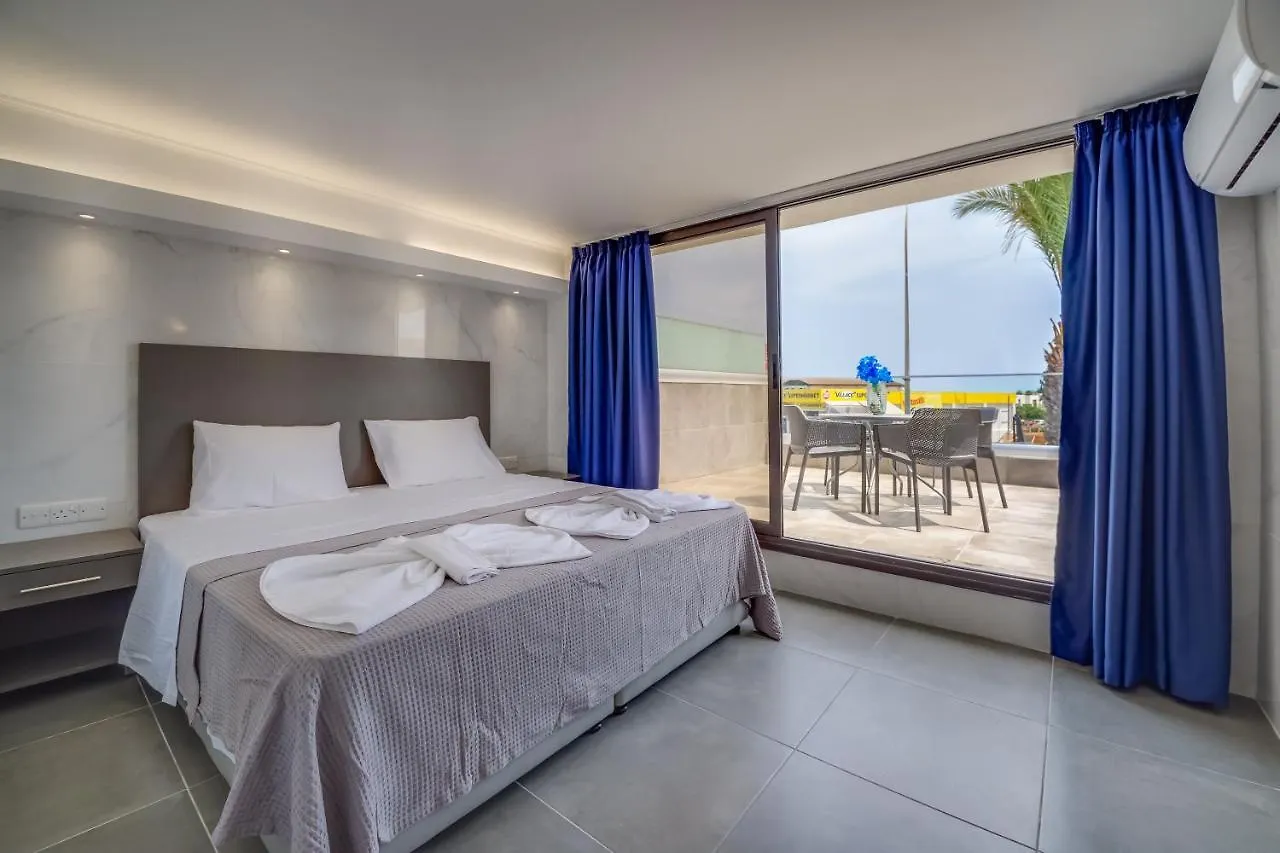 Gevoni Deluxe Suites Ayia Napa Apartment